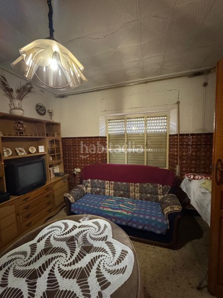 Foto fe946d4b-5c40-4556-9ecd-0abdb723b001. Casa amb aparcament a Centro Puertollano