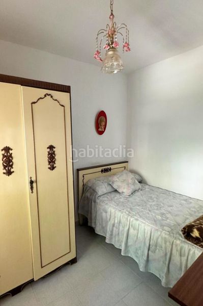 Foto ddac5a80-3ac5-48aa-b8d8-2c8caec77427. Casa adossada amb aparcament a PAU 2-600 Puertollano