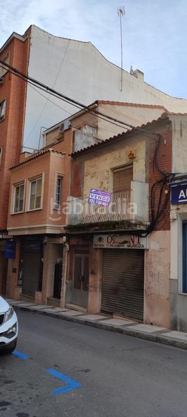 Foto a9dcea36-cf07-4dc4-8514-ea0ccccec9c7. Casa en calle benéfica 7 casa junto al paseo de san gregorio en Puertollano