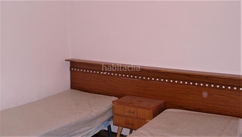 Foto b2da2c4e-262f-4b74-8be1-0805ed500592. Casa a calle ave maría 41 a Centro Puertollano