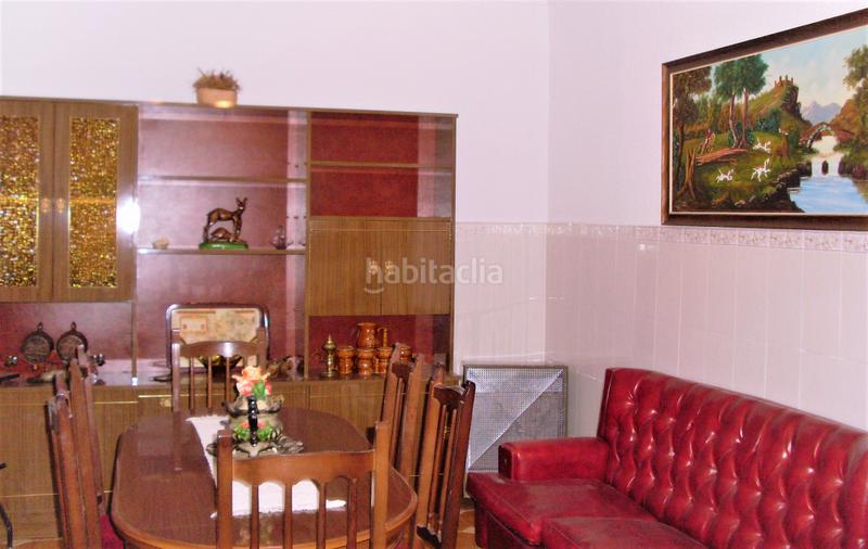 Foto f104bcce-c715-4944-bbf4-569c4167311c. Casa a calle ave maría 41 a Centro Puertollano
