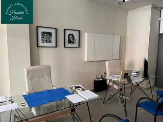 Rent Office space  Calle cruz. Oficina en alquiler en carretas, 1 dormitorio.
