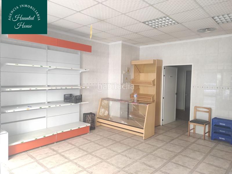 Foto d111149c-84a6-4a85-86b2-49827de6cc6c. Lloguer local comercial a El Pilar Albacete