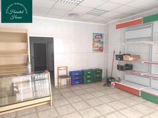 Location Local commercial  Manuel de falla. Local com. en alquiler en el pilar.