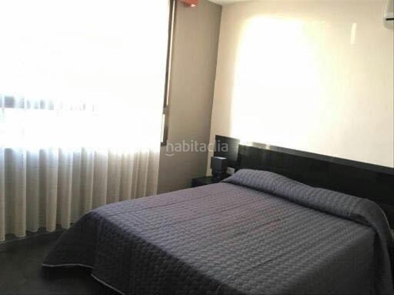 Foto 28b15897-453d-4afd-950e-634bf07e9cd0. Piso  en venta en san eugenio alto, 1 dormitorio. en Adeje