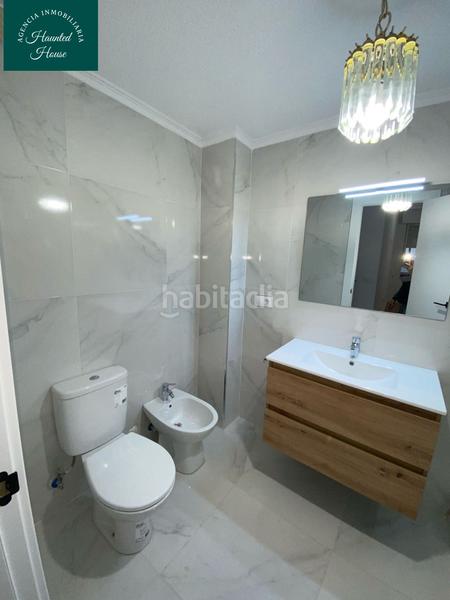 Foto 54a70e70-e913-4848-a3ec-a35150c3cf06. Location appartement dans Centro Albacete