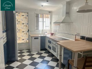 Miete Etagenwohnung  Oro. Piso en alquiler en carretas, 2 dormitorios.