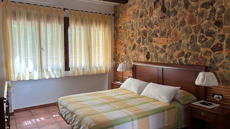 Foto c83453a9-5ea8-42b3-bec0-52bd556bbd00. Casa amb calefacció a Vianos