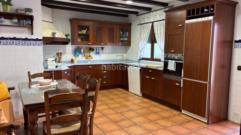 Foto ebe96b2d-c5e2-485a-909b-d4b332c87cbd. Casa amb calefacció a Vianos