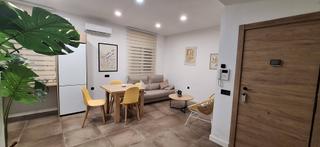 Rez-de-chaussée à Calle ramon gallud 6. Vivienda adaptada  accesible tipo a