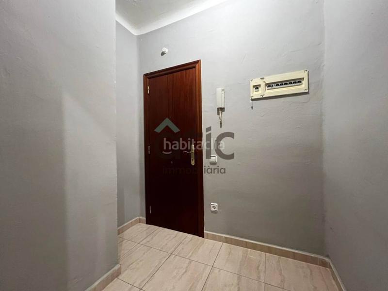 Foto 64bc95e5-d8ee-4ea4-b518-fd553dd201a8. Piso  en venta en zona pl. de la creu en bases de Manresa - carretera de santpedor Manresa