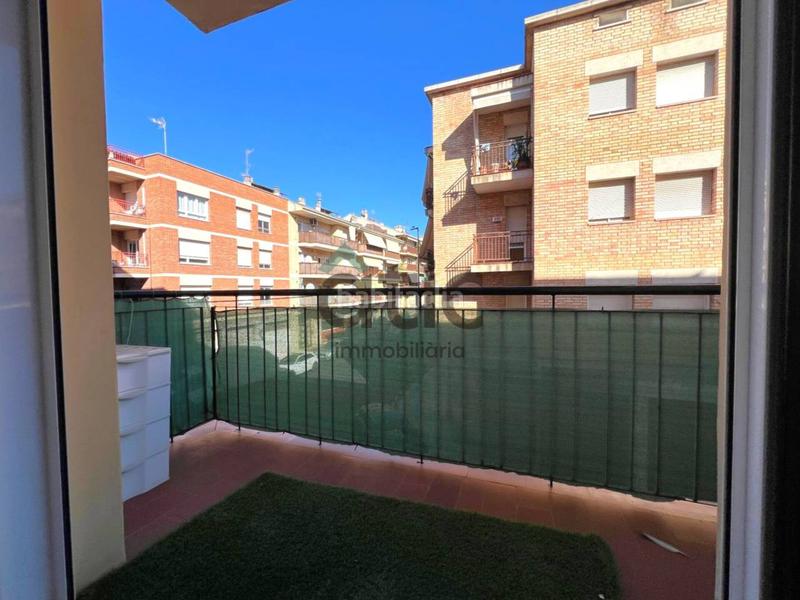 Foto 70bbd07e-6fc1-4152-8c03-0b2479617e46. Piso  en venta en zona pl. de la creu en bases de Manresa - carretera de santpedor Manresa