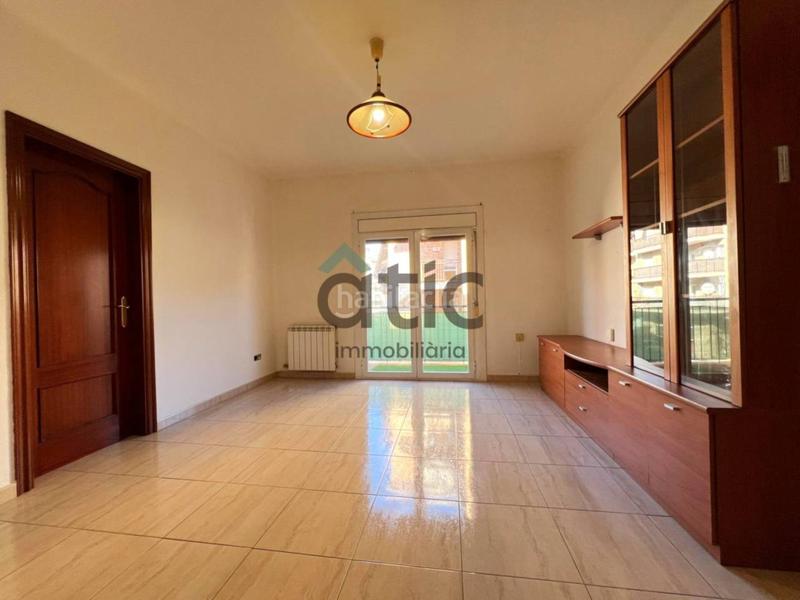 Foto 9f537b03-c13c-4a50-9911-ab72899c02cd. Piso  en venta en zona pl. de la creu en bases de Manresa - carretera de santpedor Manresa