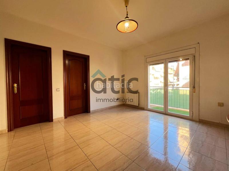 Foto a88c2af9-2a2b-4eb0-83f4-c8adfc9360e8. Piso  en venta en zona pl. de la creu en bases de Manresa - carretera de santpedor Manresa
