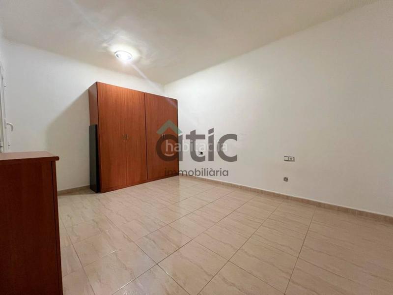 Foto b90e60e8-3724-4d5c-9ce3-b8067c787e7c. Piso  en venta en zona pl. de la creu en bases de Manresa - carretera de santpedor Manresa