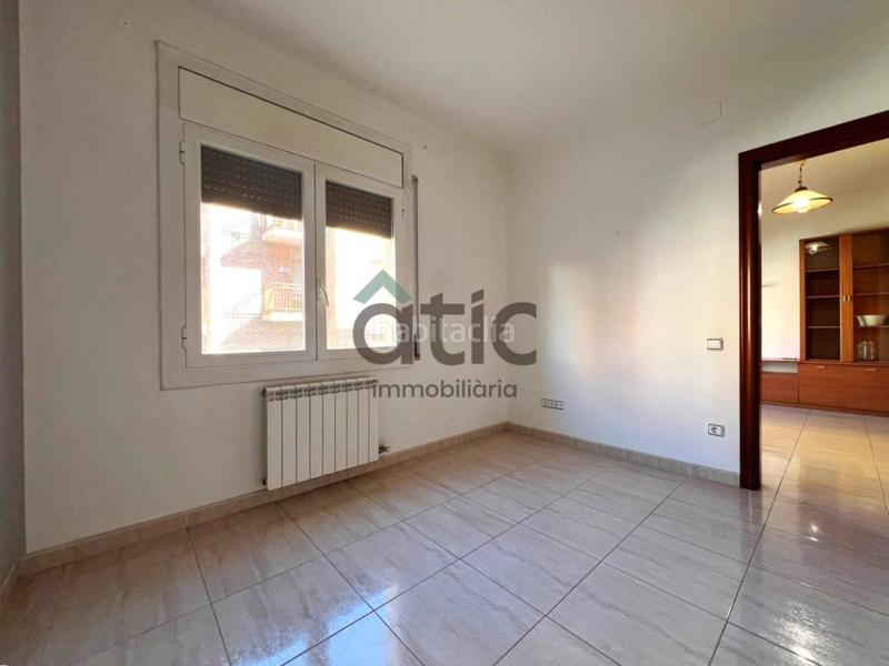 Foto cef69420-742b-46ca-9e52-7d1dc4556373. Piso  en venta en zona pl. de la creu en bases de Manresa - carretera de santpedor Manresa