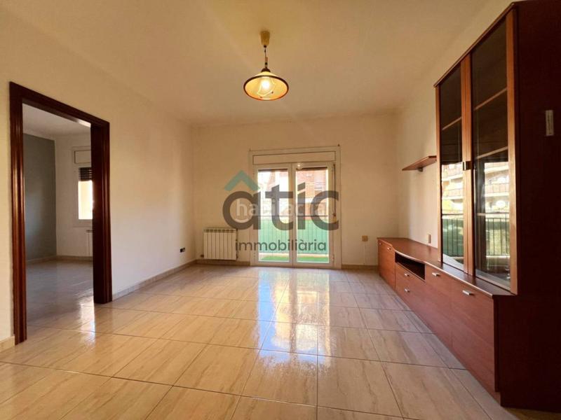 Foto e0bc57f2-c92a-49d4-b32e-b07329afe27b. Piso  en venta en zona pl. de la creu en bases de Manresa - carretera de santpedor Manresa