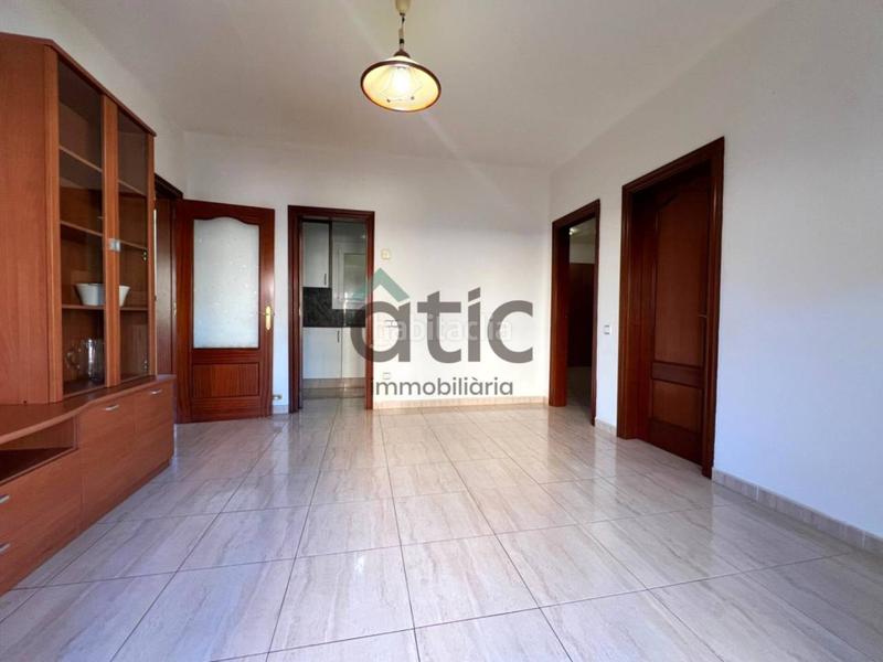 Foto f82faf63-27b1-4b53-9b57-294d461ad356. Piso  en venta en zona pl. de la creu en bases de Manresa - carretera de santpedor Manresa