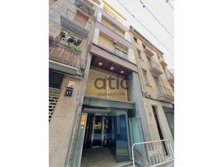 Edifici a Calle Nou