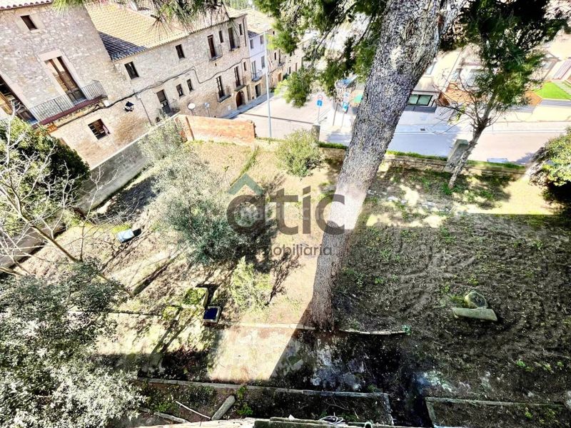 Foto a5019f29-6b15-4954-a27c-b6efdc568116. Masia amb calefacció aparcament a Castellgalí