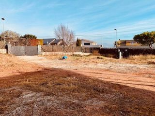 Terreno residencial en Calle trabucaires 24. Solar en venta en pineda de bages