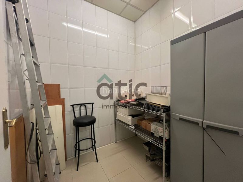 Foto cec34b0d-1388-44d1-9b79-c79088dc77a8. Rent business premise in calle barcelona 28 in Poble Nou Manresa