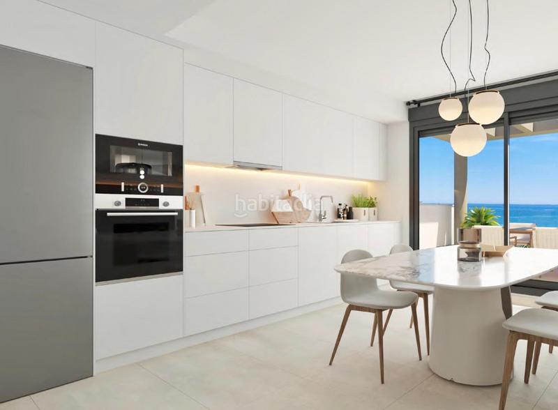 Foto 885a0315-38a1-48d4-a3e4-d259185da34d. Apartamento un estilo de vida de lujo accesible en un lugar incomparable en primera linea de playa !!!. en Mijas