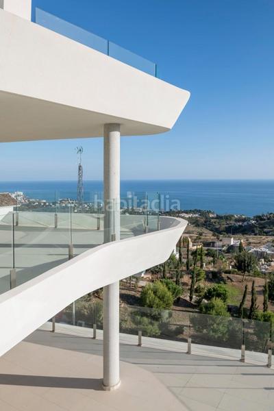 Foto 265357da-dc7a-4dc7-81f4-d0a6794156a6. Ático impresionante atico de nuevo desarrollo en la parcela con mejores vistas de benalmadena !!!. en Benalmádena