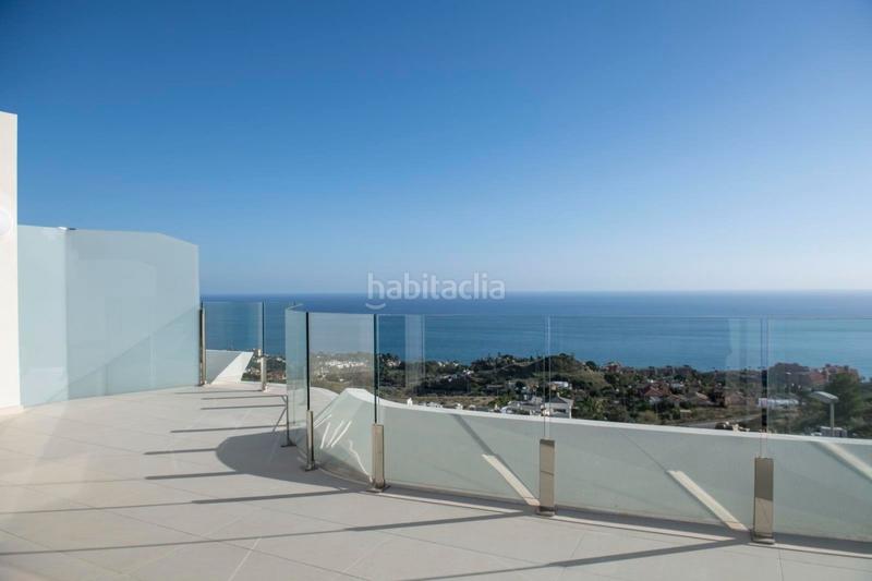 Foto a64340ac-e964-4f88-bde0-55c7493be237. Ático impresionante atico de nuevo desarrollo en la parcela con mejores vistas de benalmadena !!!. en Benalmádena