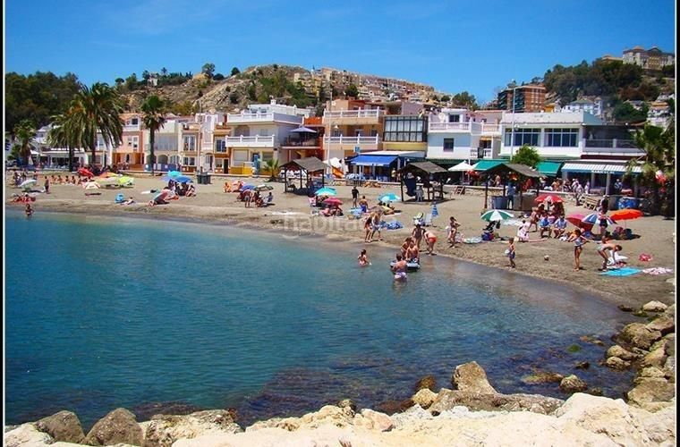 Foto 47b193ad-52d0-4642-8529-4ad7d483bd9c. Apartament amb calefacció aparcament piscina a El Faro de Calaburra - Chaparral Mijas