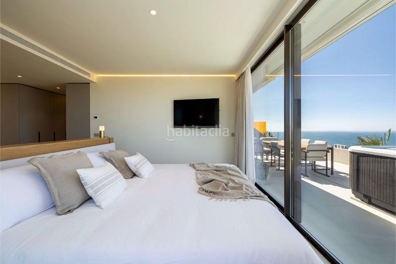 Foto 1562590d-a812-432b-9f0f-7c8da05511b7. Ático majestuoso ático con maravillosas vistas al mar listo para que empieces a disfrutarlo desde ya !!!. en Fuengirola