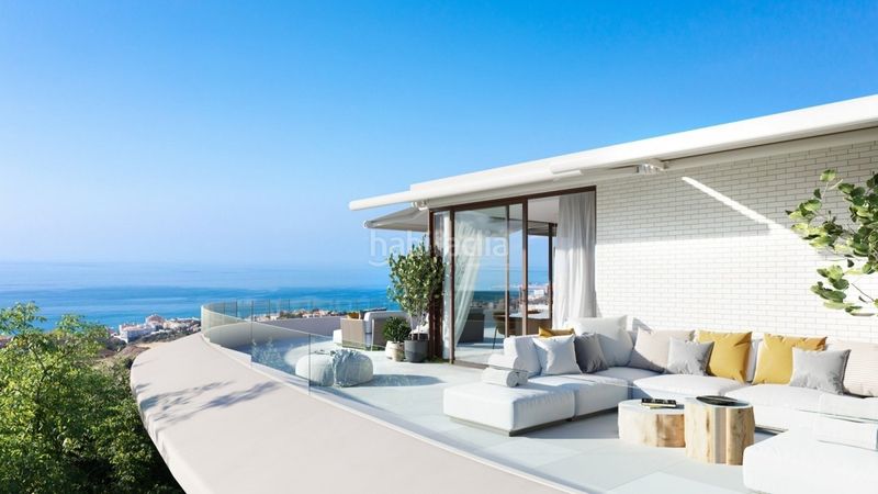 Foto c456fafc-0318-49d9-a618-0f390d256c88. Ático majestuoso ático con maravillosas vistas al mar listo para que empieces a disfrutarlo desde ya !!!. en Fuengirola