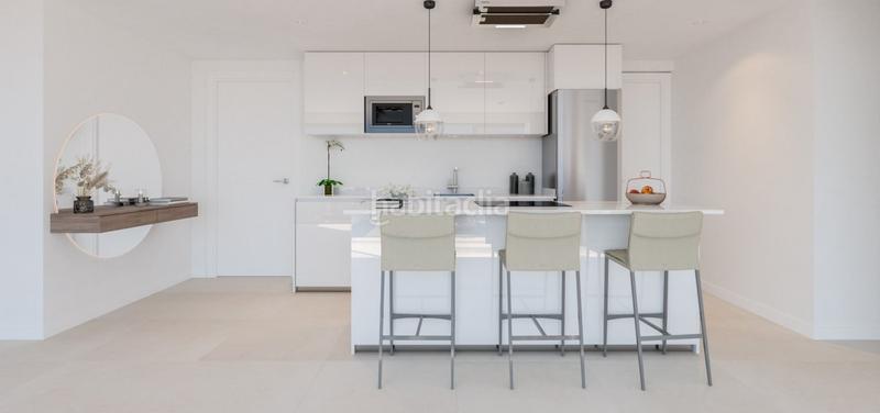 Foto a68fc828-12c4-43ab-bf7b-23b306027039. Ático fantástico atico duplex ya terminado, con 100m2 exteriores entre terraza y solarium y vistas al mar. en Fuengirola