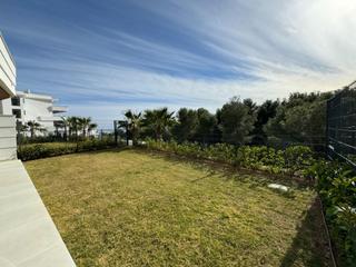Planta baixa a El Higuerón. Fantástica garden villa ya terminada y totalmente amueblada con