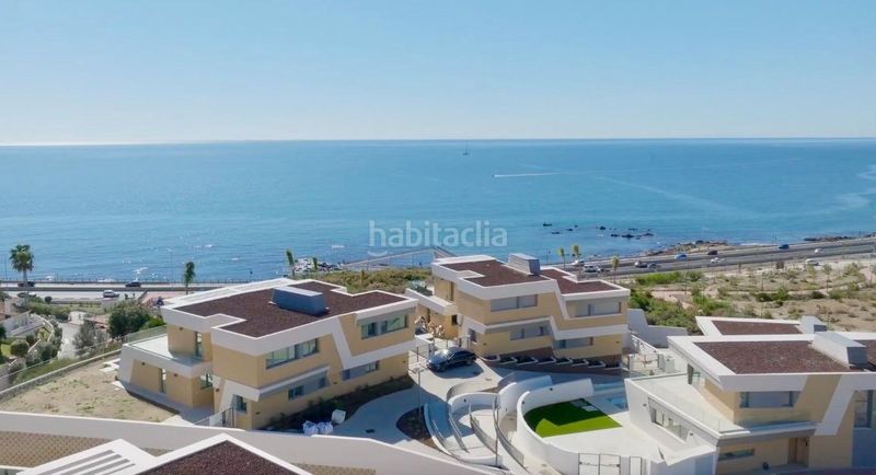 Foto 078785dd-1053-418d-80b7-5049a75ef334. Doppelhaus mit heizung parking pool in El Faro de Calaburra - Chaparral Mijas