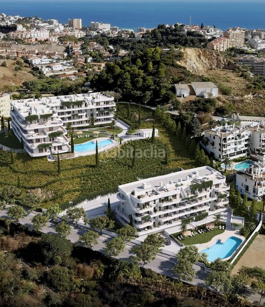 Foto 1cce4ed6-3496-48e4-94db-e1b614f540ff. Apartament amb calefacció aparcament piscina a Los Pacos Fuengirola