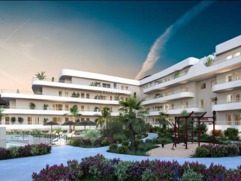 Foto f6bb24b6-fab0-4ce3-92d9-c16811b28f20. Apartament amb calefacció aparcament piscina a Los Pacos Fuengirola
