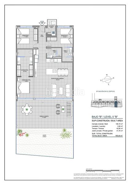 Foto 253ec12b-a127-4b80-a871-d356f1c2cd8e. Planta baja majestuosa planta baja elevada y en esquina, con 230m2 entre terrazas y jardin. en Fuengirola