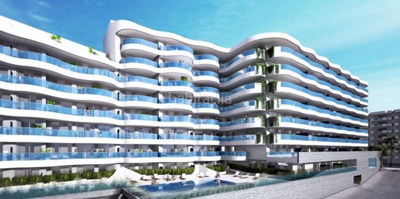 Foto 765a1411-87c3-413b-8936-911093422f00. Àtic amb calefacció piscina a Puerto Deportivo Fuengirola