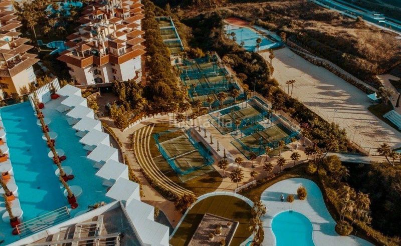 Foto a71312b6-fa0d-4ad5-8c5a-86d6707630ff. Xalet amb calefacció aparcament piscina a El Higuerón Fuengirola