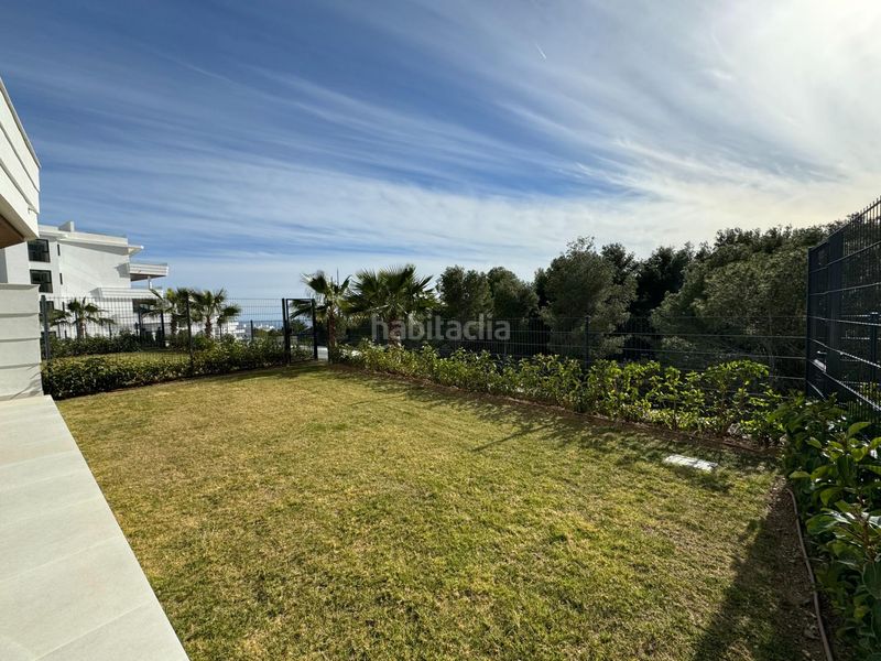 Foto d2fb2662-fc66-4d6d-b2f8-697838529afe. Planta baixa amb calefacció aparcament piscina a Fuengirola