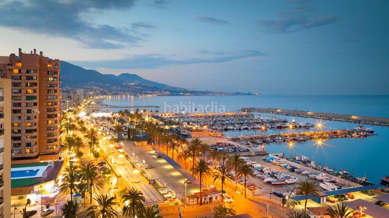 Foto cfca826b-6997-4f2c-8b49-242915151809. Casa pareada pareado en esquina con 3 dormitorios, 3 baños y vistas al mar !!! en Fuengirola