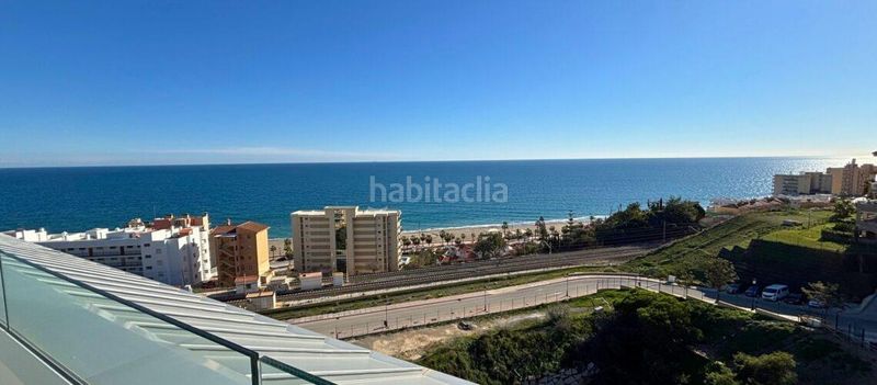 Foto 64b1935f-9a5f-4dd4-acb3-0f6e42d7f57c. Àtic amb calefacció aparcament piscina a Las Gaviotas - Carvajal Fuengirola