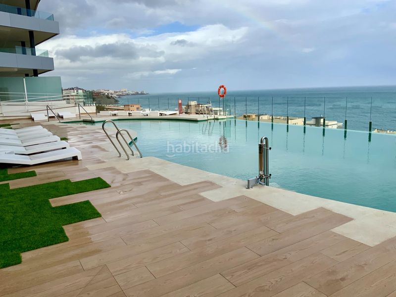 Foto 7039bd6d-7ecc-4288-8ef4-f8bcad54c2cd. Àtic amb calefacció aparcament piscina a Las Gaviotas - Carvajal Fuengirola