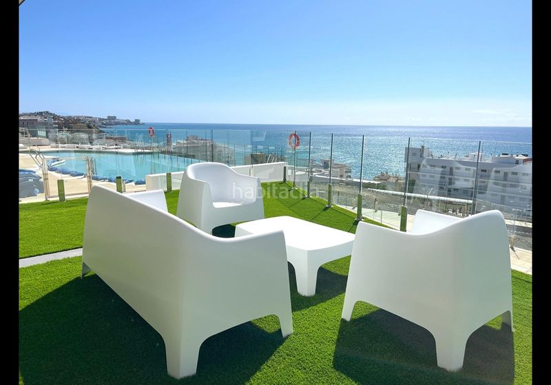 Foto 806e50ea-2102-4aa3-9e20-4d46ee701e97. Àtic amb calefacció aparcament piscina a Las Gaviotas - Carvajal Fuengirola