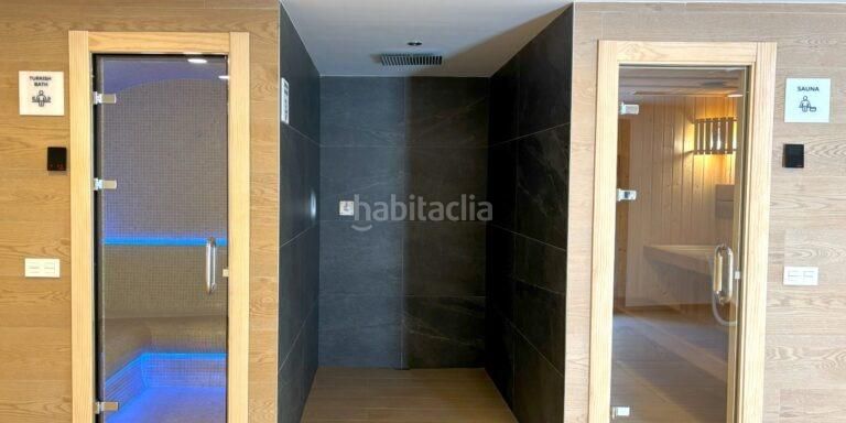 Foto f5ac817c-9aab-469c-a3bc-966015136717. Àtic amb calefacció aparcament piscina a Las Gaviotas - Carvajal Fuengirola