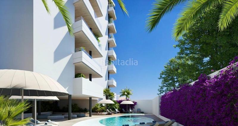 Foto 55f0ce86-ae99-4e4d-a9da-9c3a406b6c6a. Apartamento la exclusividad en su máxima expresión, a escasos metros de la playa de carvajal, con vistas al mar. en Fuengirola