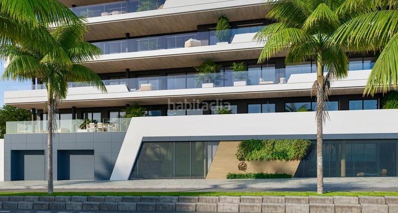 Foto be8187c8-eae8-481d-a559-26f94ee11a8b. Apartamento la exclusividad en su máxima expresión, a escasos metros de la playa de carvajal, con vistas al mar. en Fuengirola