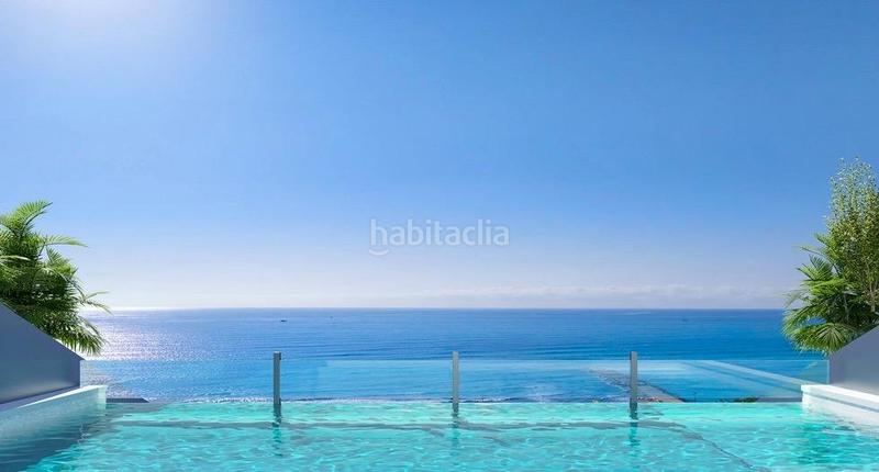 Foto b3a3271c-5a88-40f7-b639-1454a17c008d. Ático la exclusividad en su máxima expresión, a escasos metros de la playa de carvajal, con vistas al mar. en Fuengirola