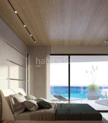 Foto f20936a7-f20d-47d7-9b4b-7e567a151007. Àtic amb calefacció aparcament piscina a Las Gaviotas - Carvajal Fuengirola